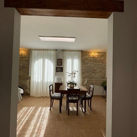 Appartamento Casa La Rosa Gubbio Esterno foto
