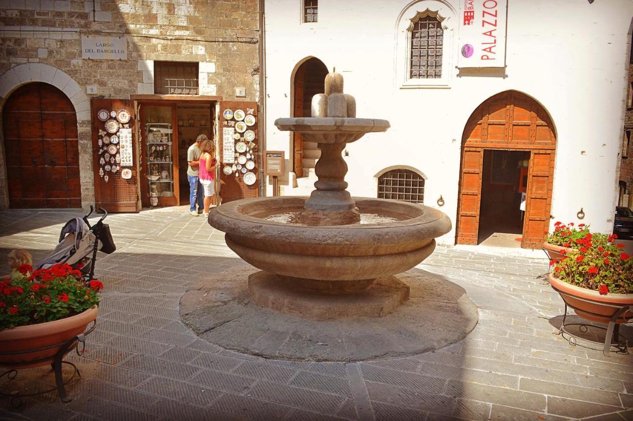 Appartamento Casa La Rosa Gubbio Esterno foto